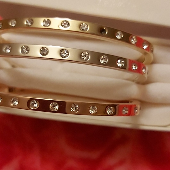 Pierre Cardin tri-colour bangles - Picture 3 of 4